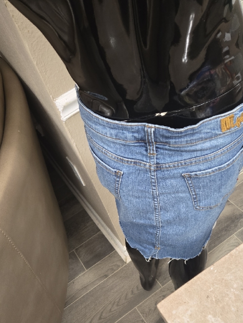 Kut from the Kloth Light Blue Denim Mini Skirt - Picture 3 of 6